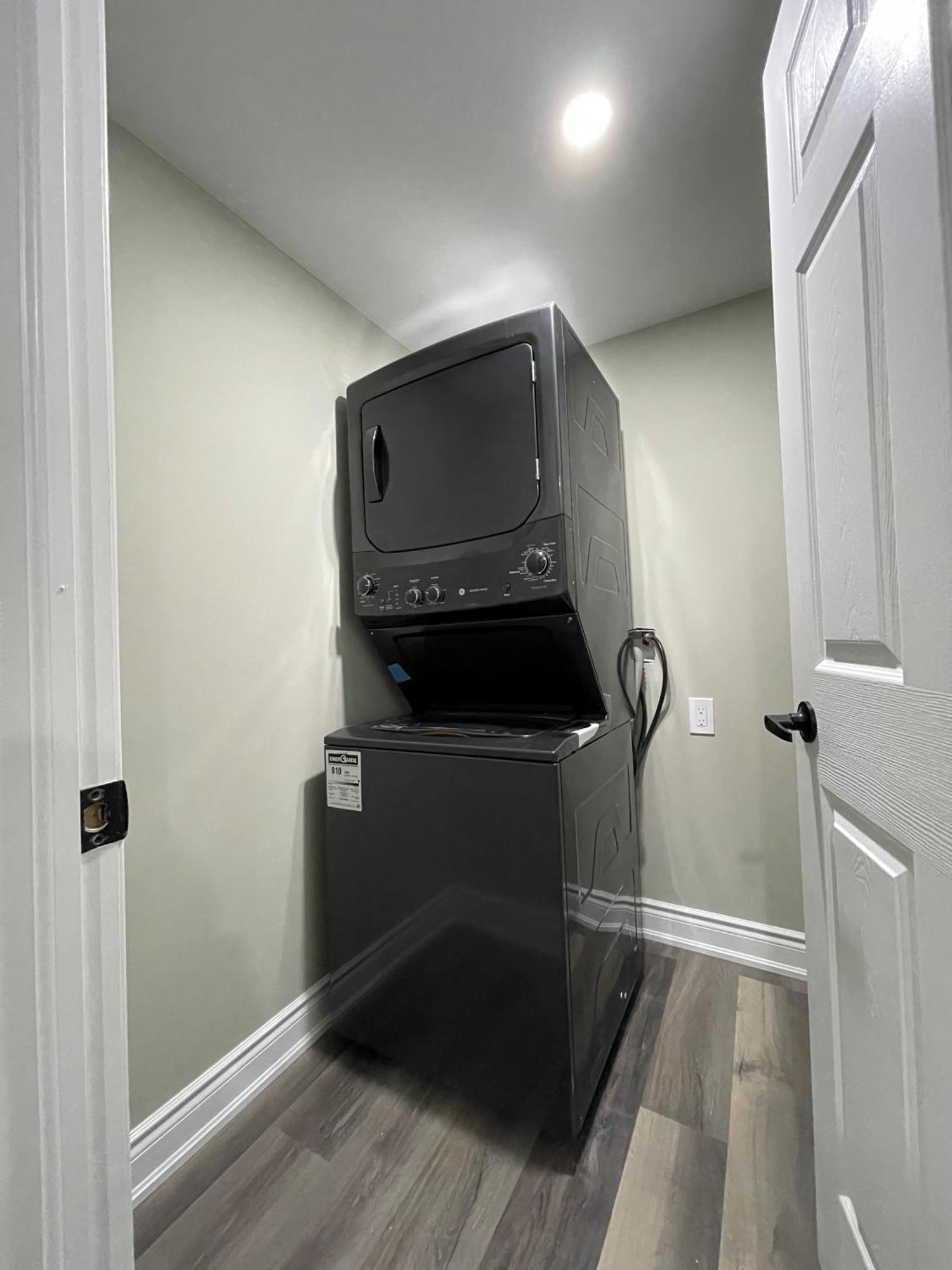 Niagara Falls Bnb 15 Mins Away From Falls Thorold Kültér fotó